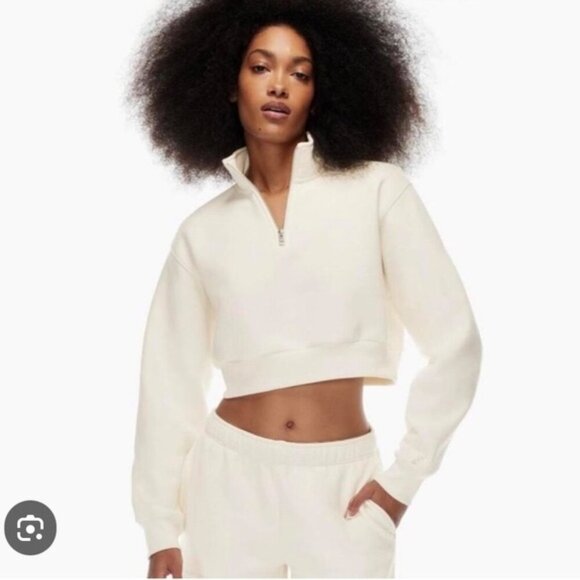 Aritzia TNA Cozy Fleece 1/4 Zip Cropped Sweatshirt - Picture 1 of 14